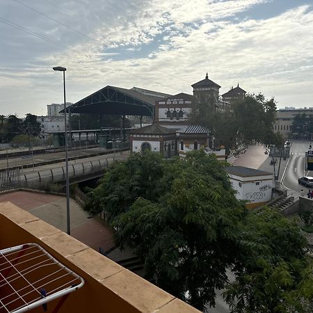 Piso De 3 Dormitorios Con Garaje 赫雷斯 外观 照片